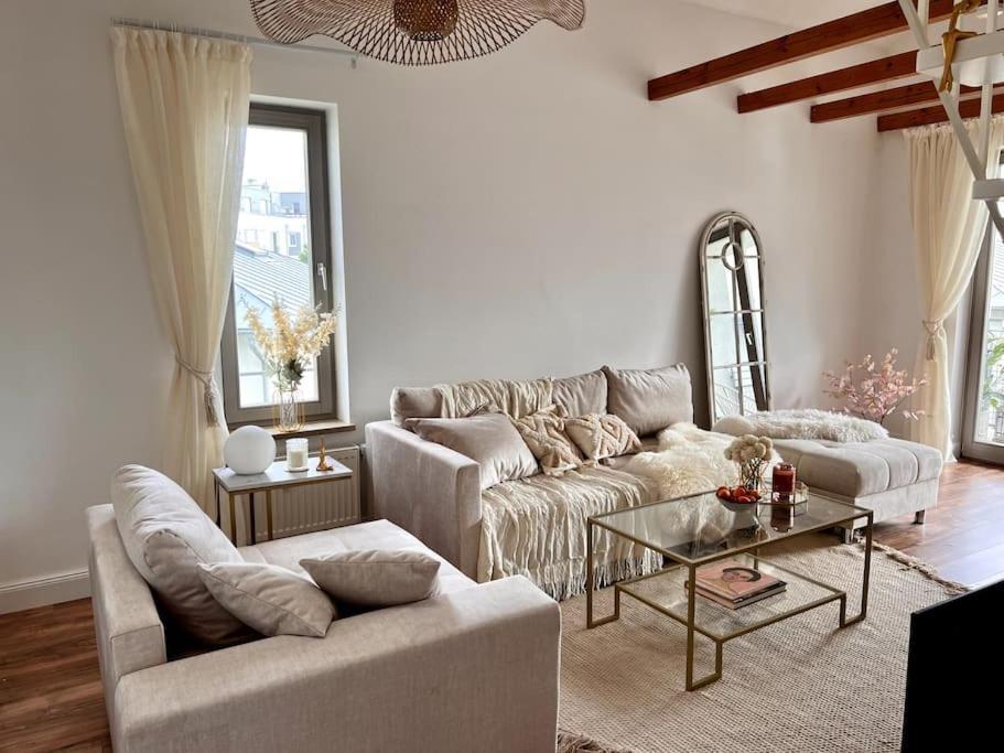 שונפלד Bali Home Stylische Wohnung Mit Terrasse מראה חיצוני תמונה